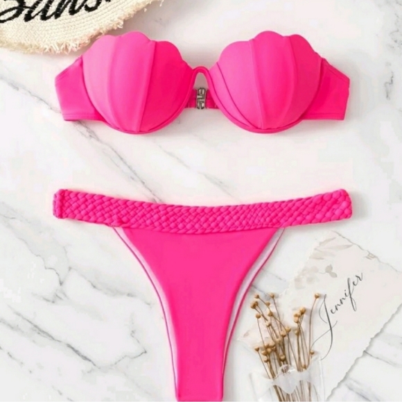Other - Seashell pink bikini